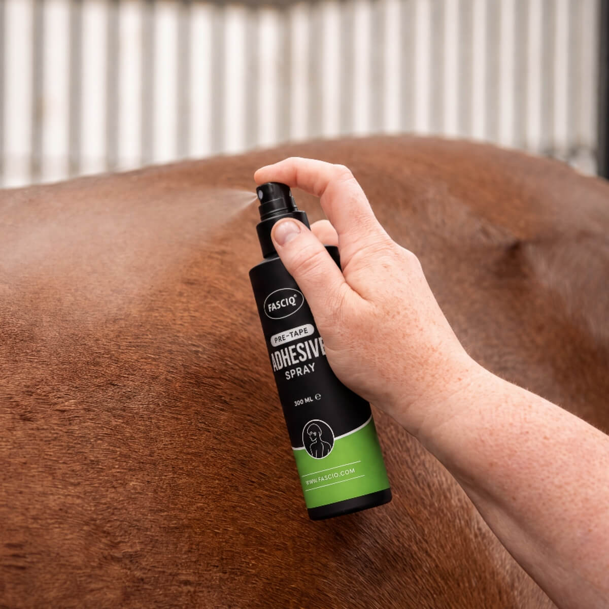 FASCIQ® Adhesive Spray - Image 2